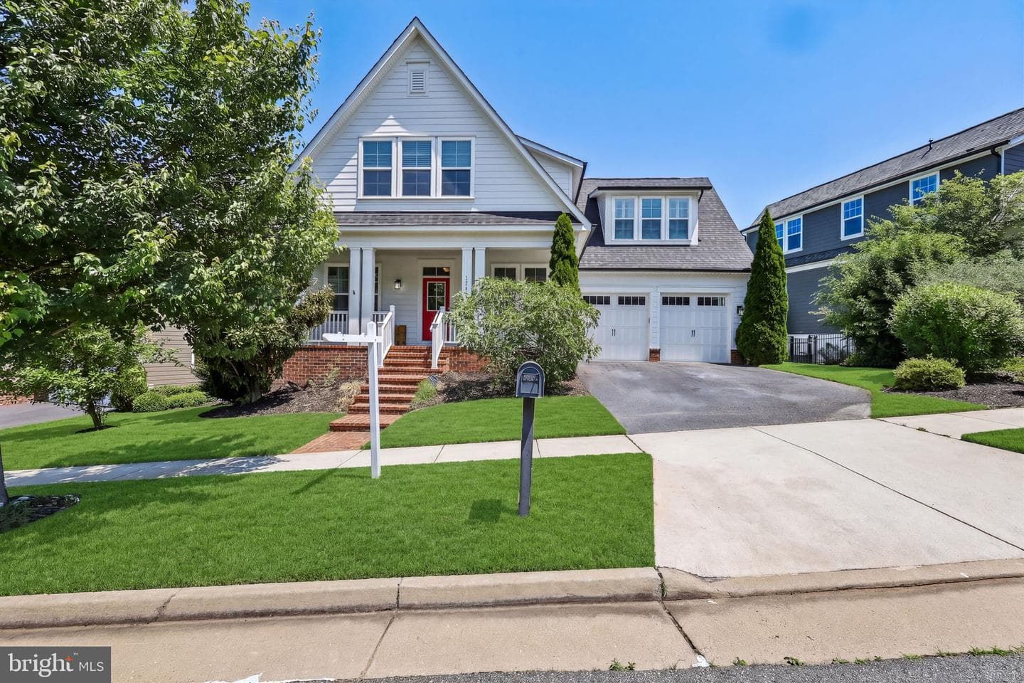 17141 Gullwing Drive, Dumfries
