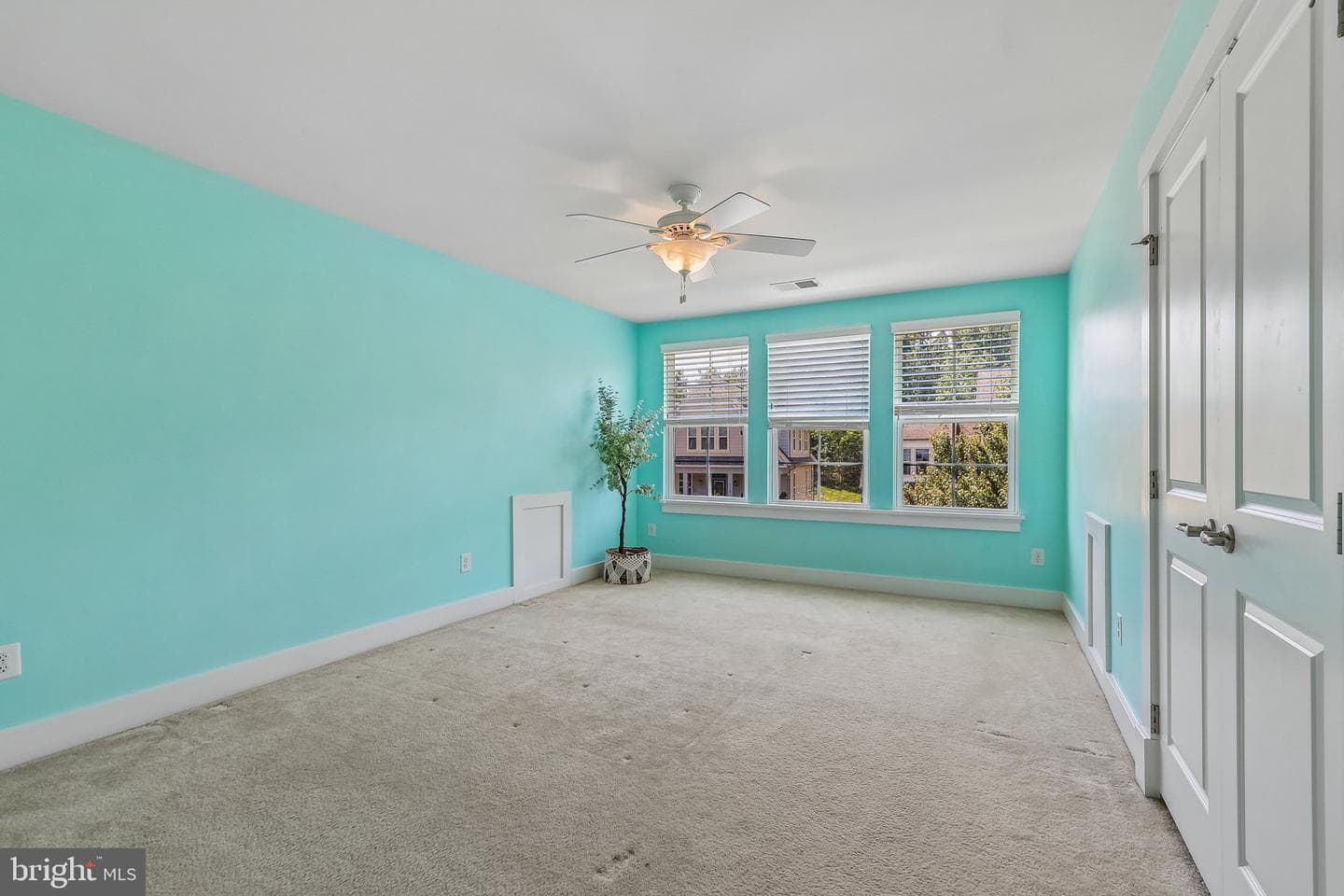 17141 Gullwing Drive photo 24