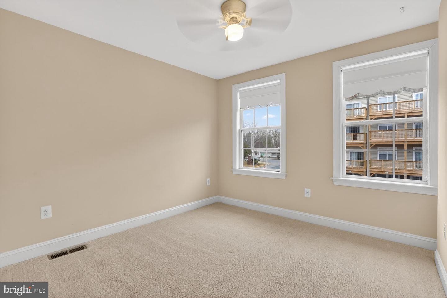 3711 Chippendale Circle photo 18
