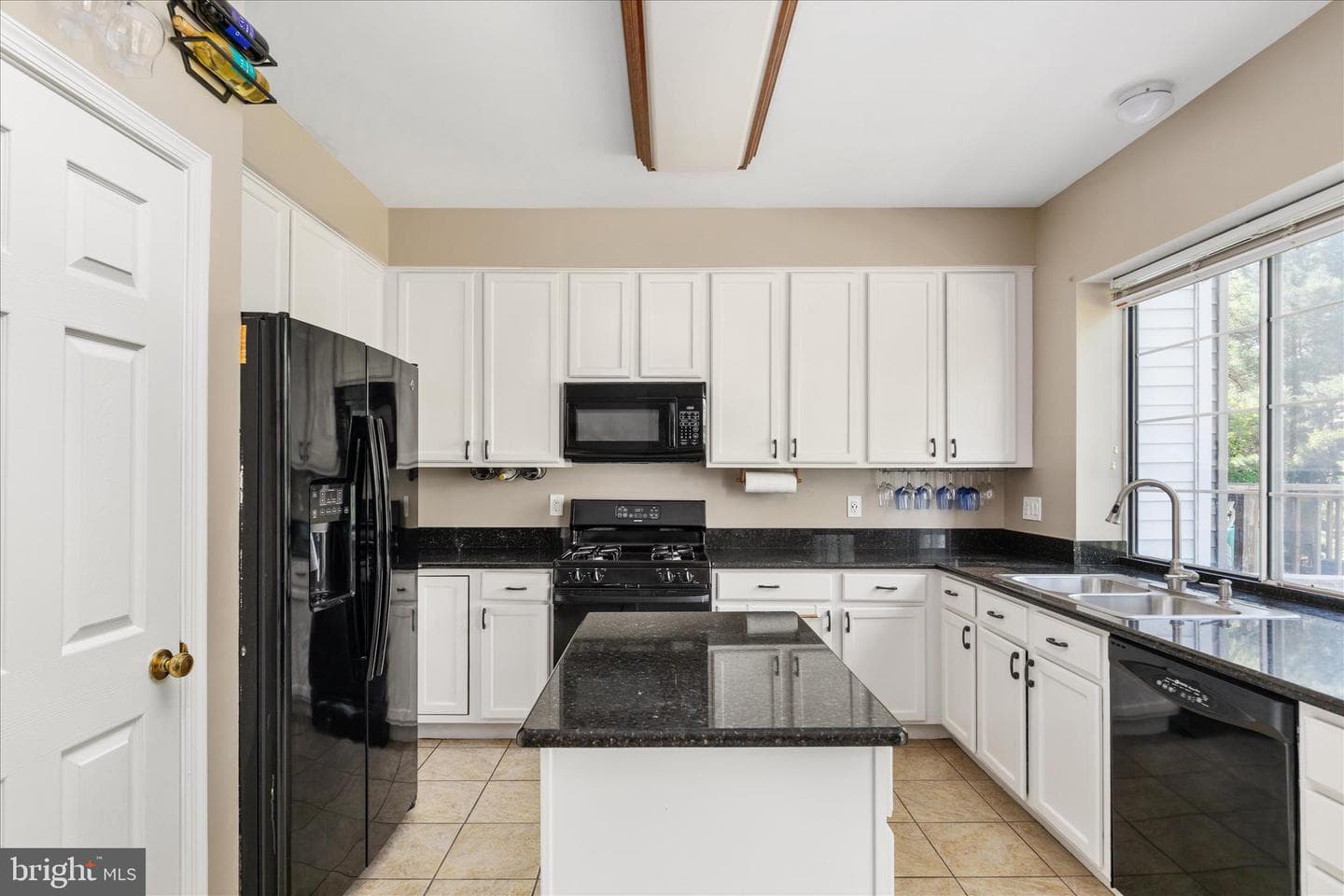16812 Miranda Lane photo 10