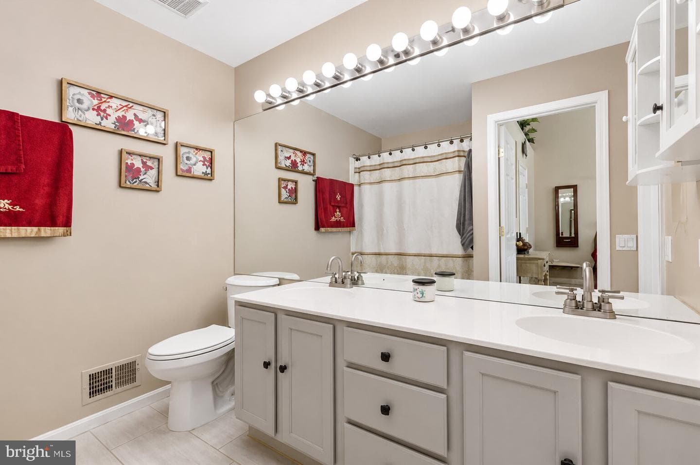 16812 Miranda Lane photo 14