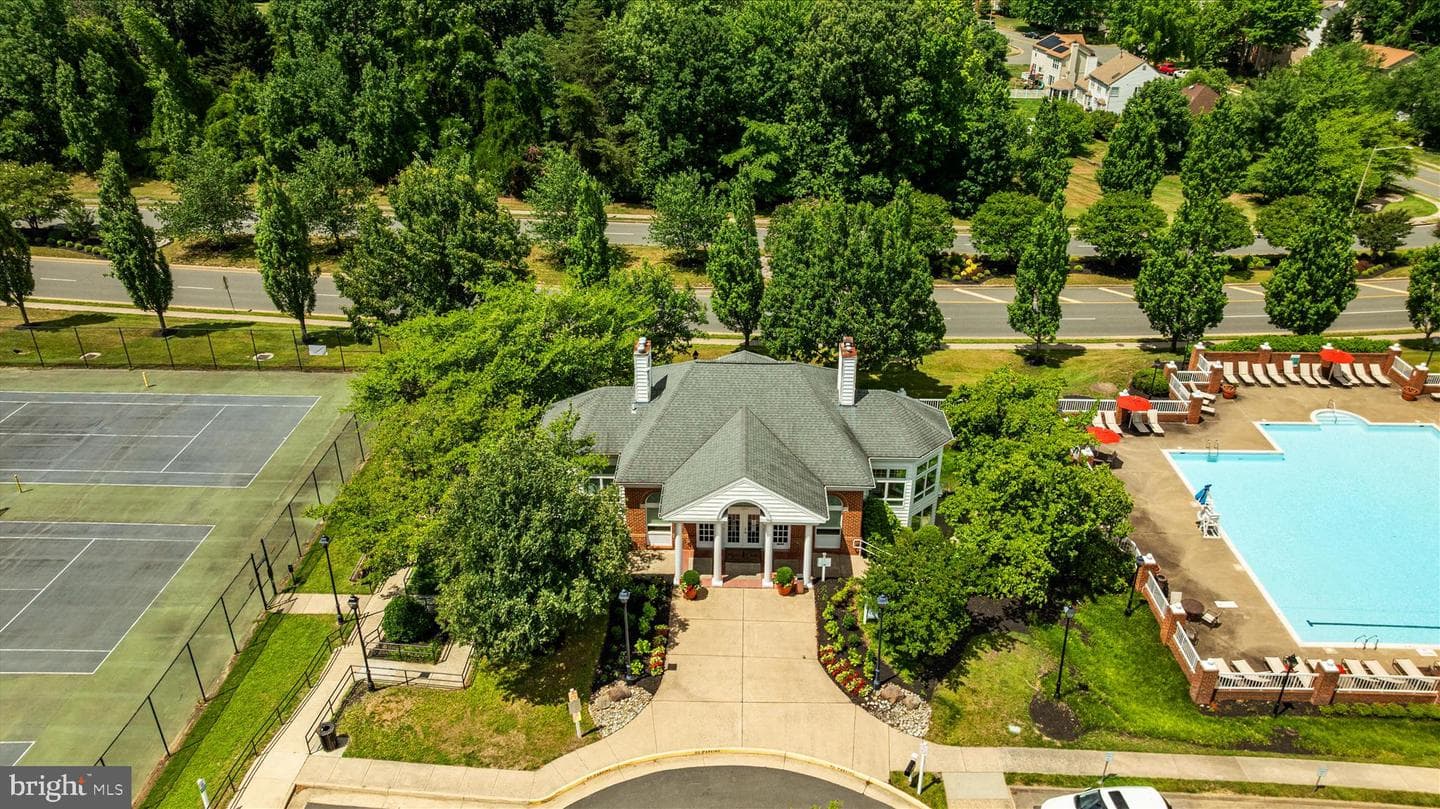 16812 Miranda Lane photo 32