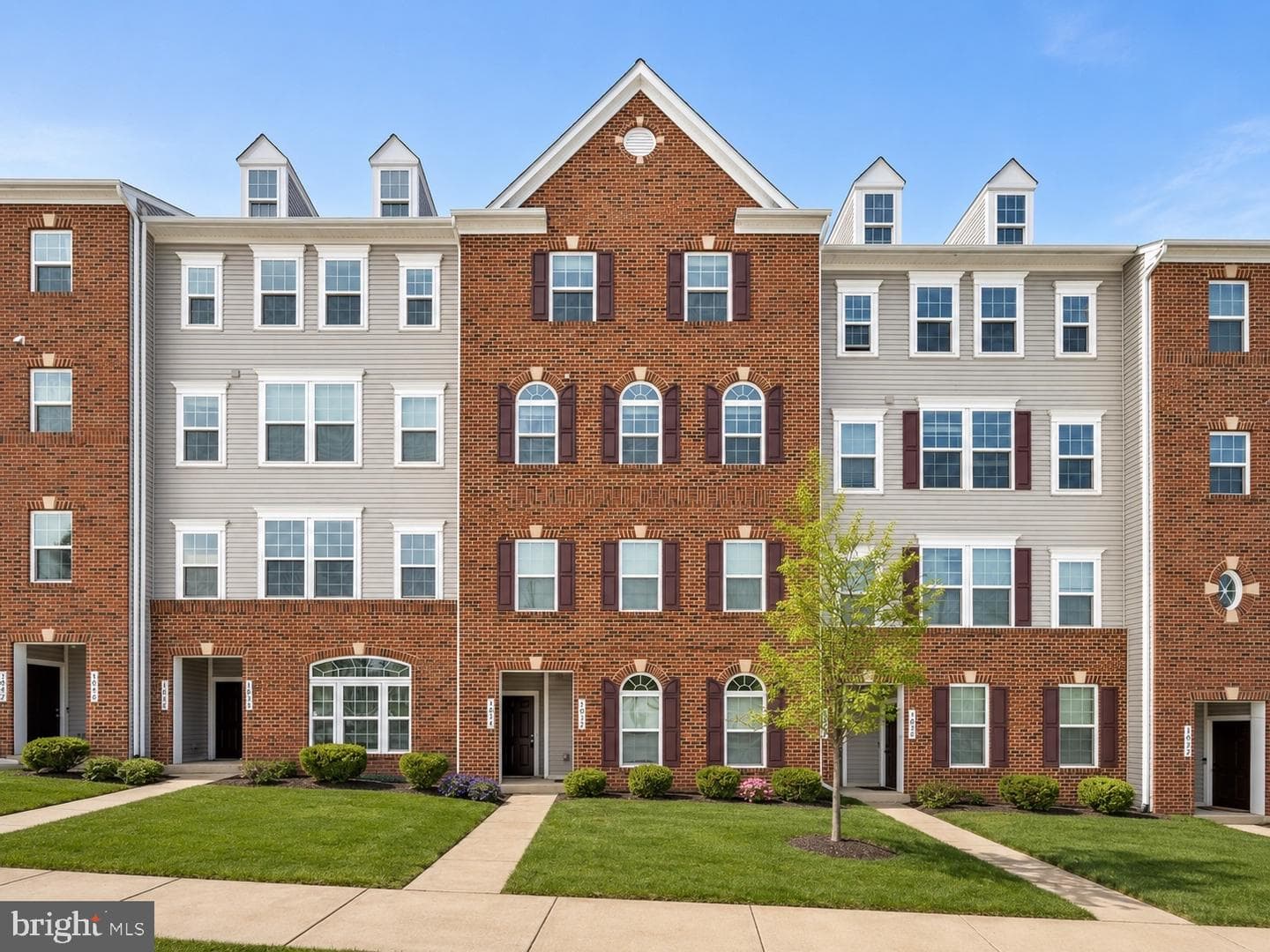 3634 Briarwood, Dumfries