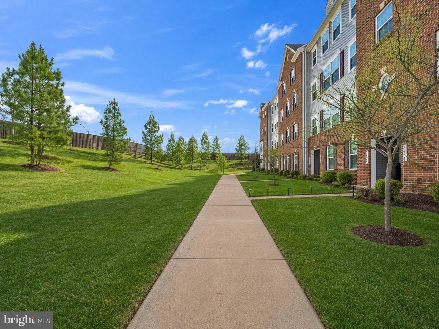 3634 Briarwood, Dumfries