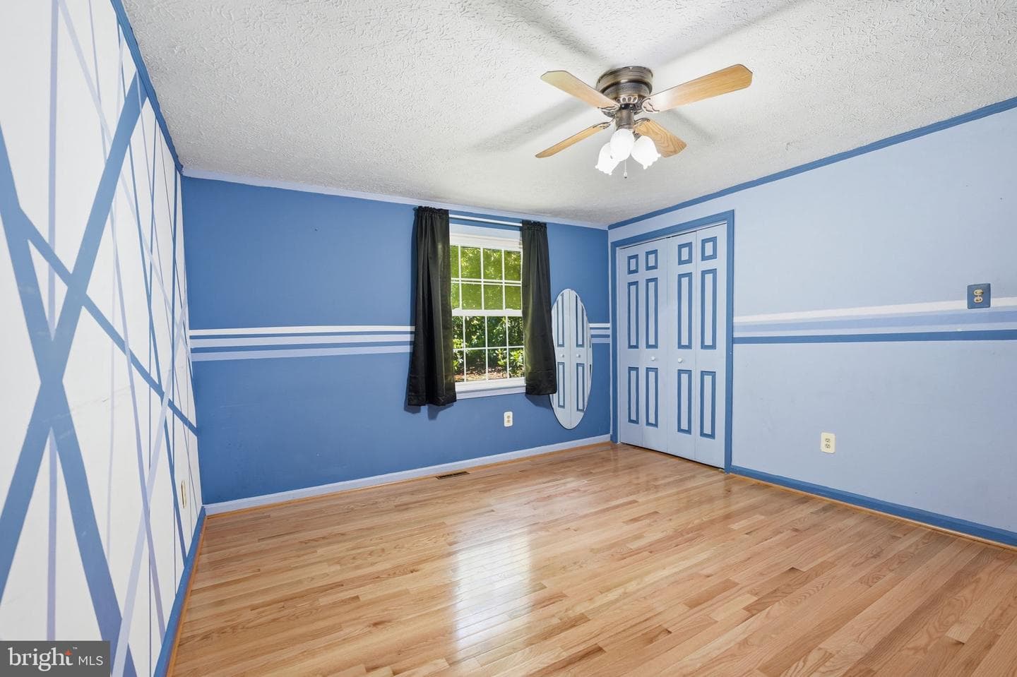 14905 January Court photo 22
