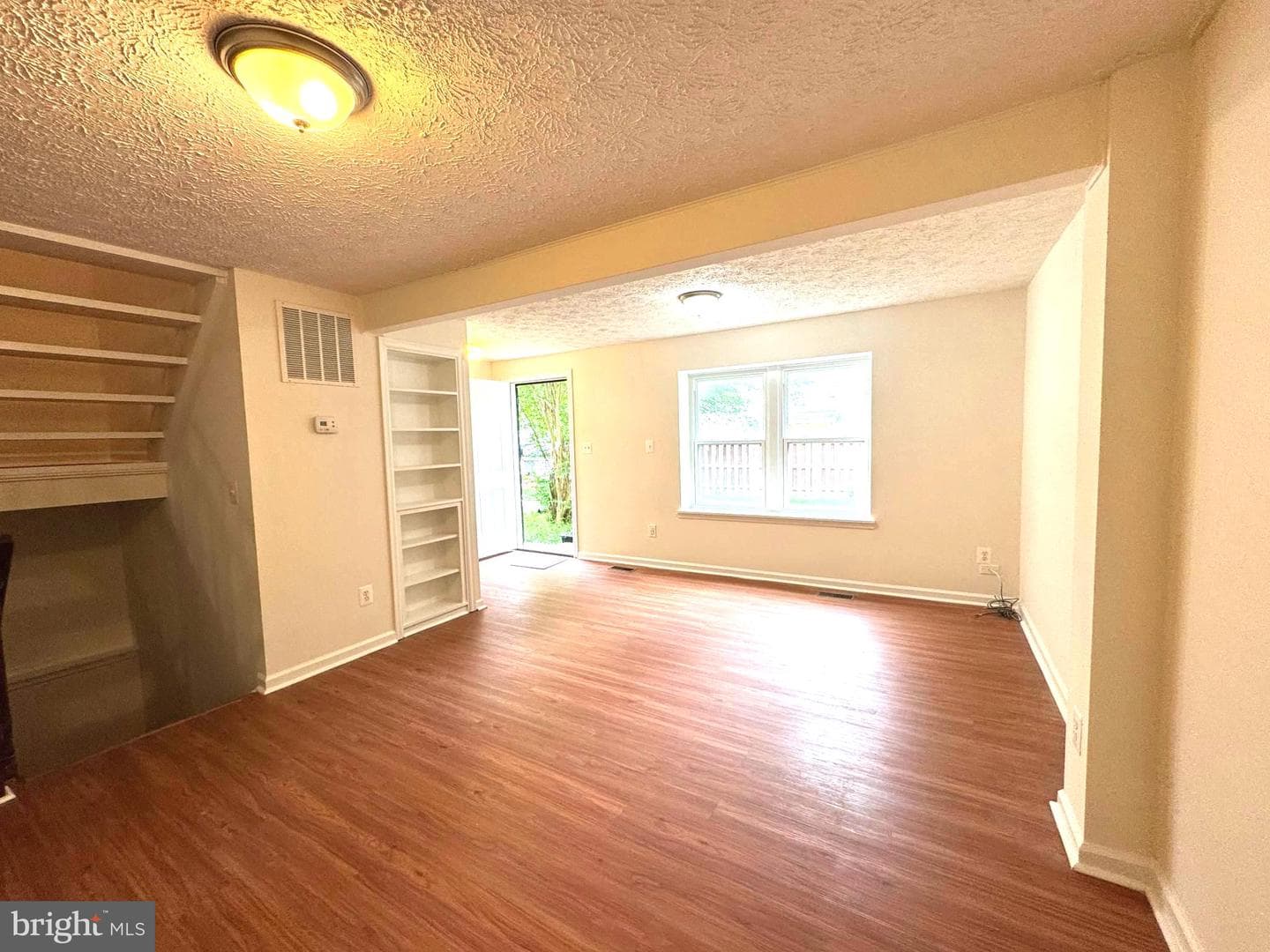 3654 Wharf Lane photo 5