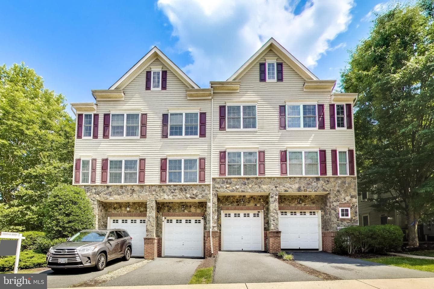 16815 Nuttal Oak Place, Woodbridge