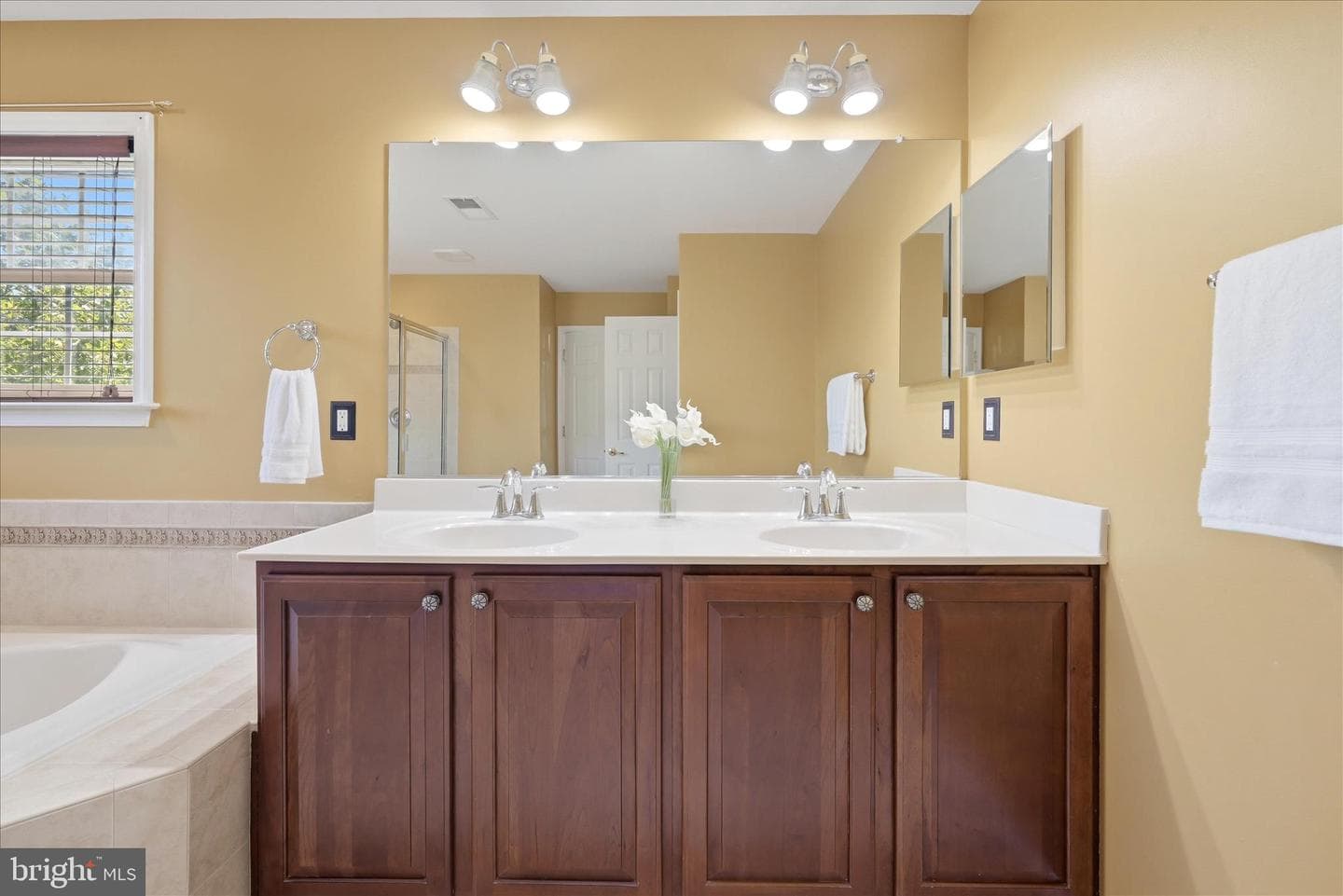 5466 Bantry Court photo 25