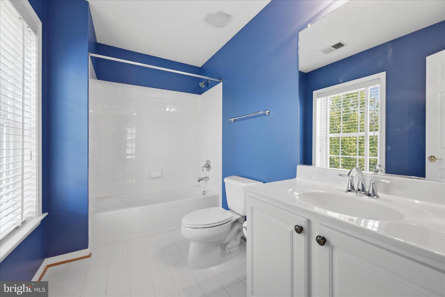 5466 Bantry Court photo 31