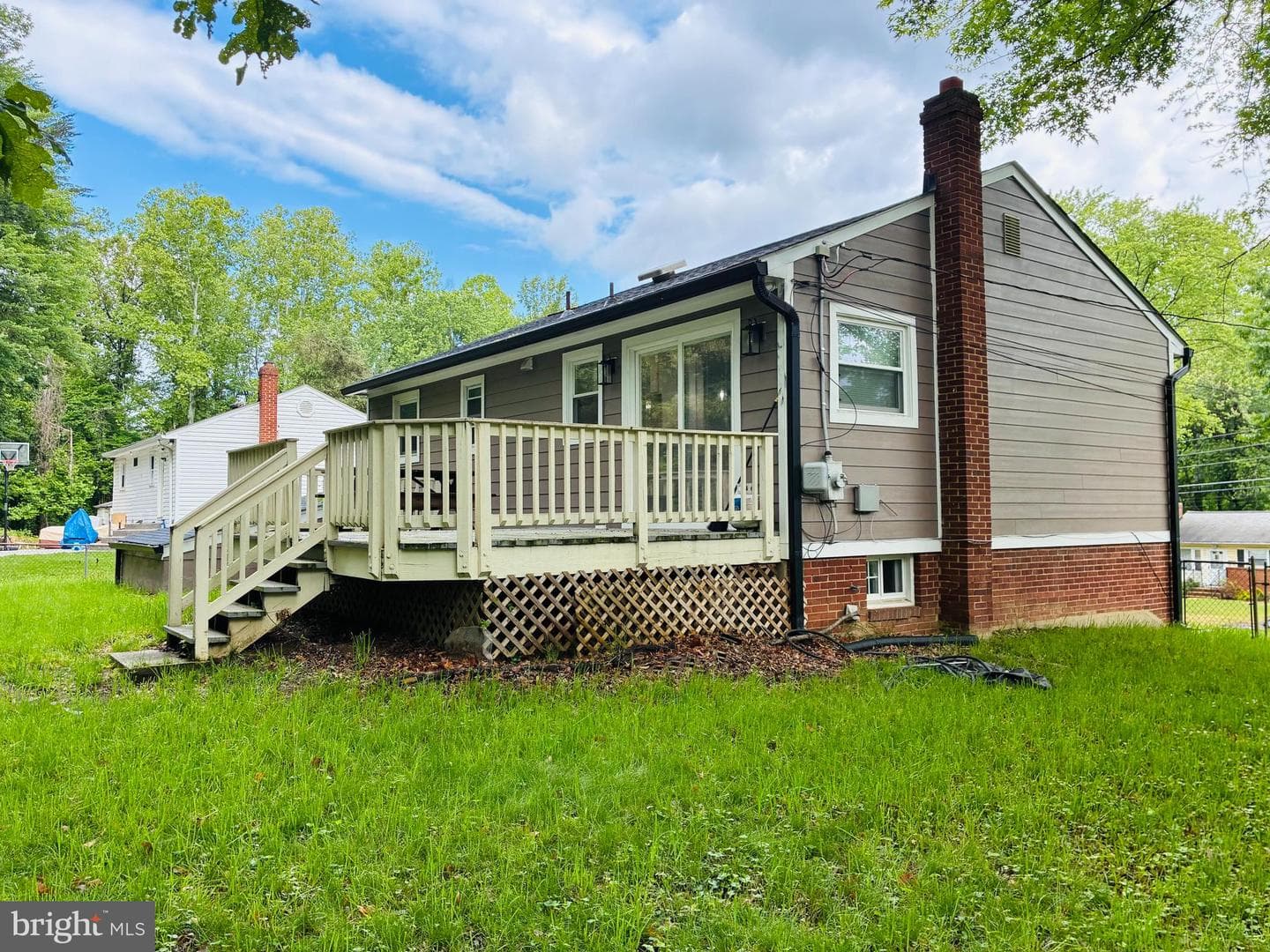 1827 Hylton Avenue photo 32