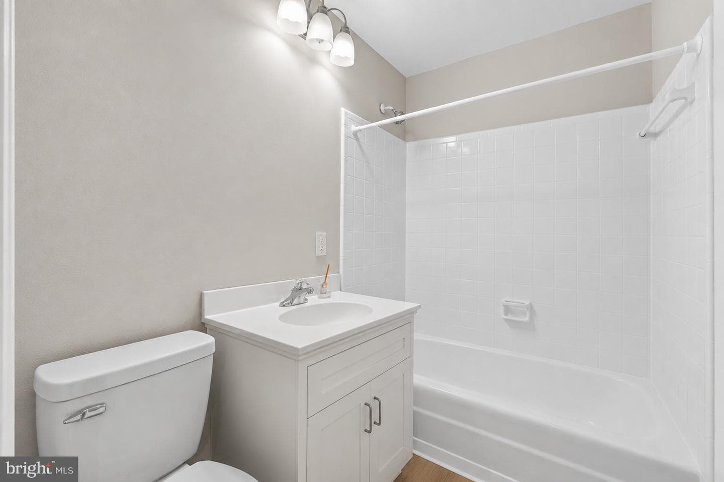 1403 Deerfield Lane photo 11