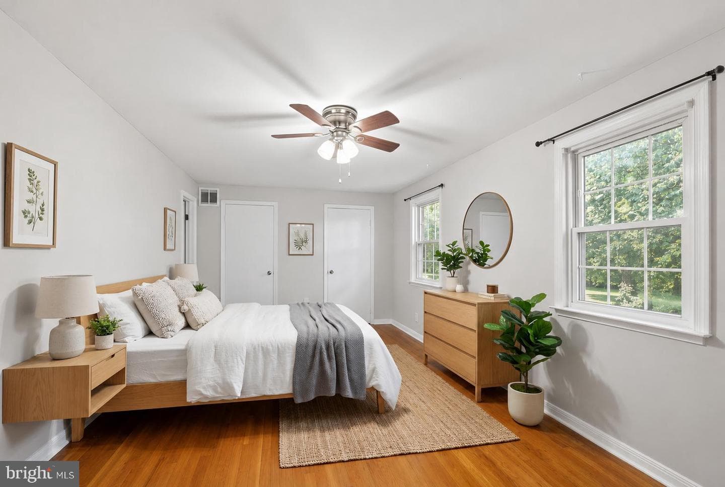 1403 Deerfield Lane photo 9