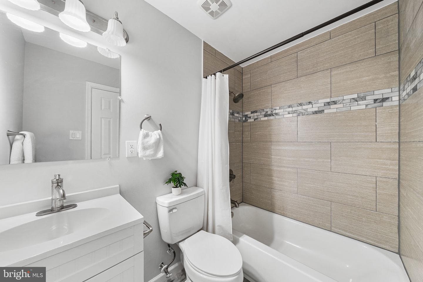 4543 Evansdale Road photo 24