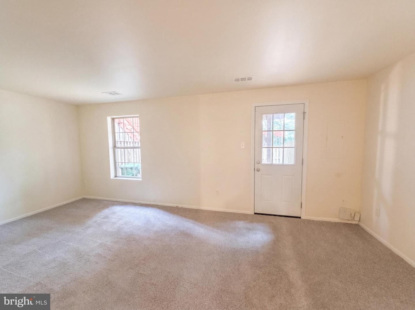 8641 Centerton Lane photo 13