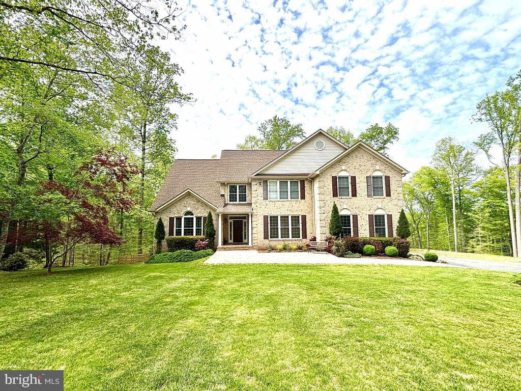 6930 Stethem Court photo 2