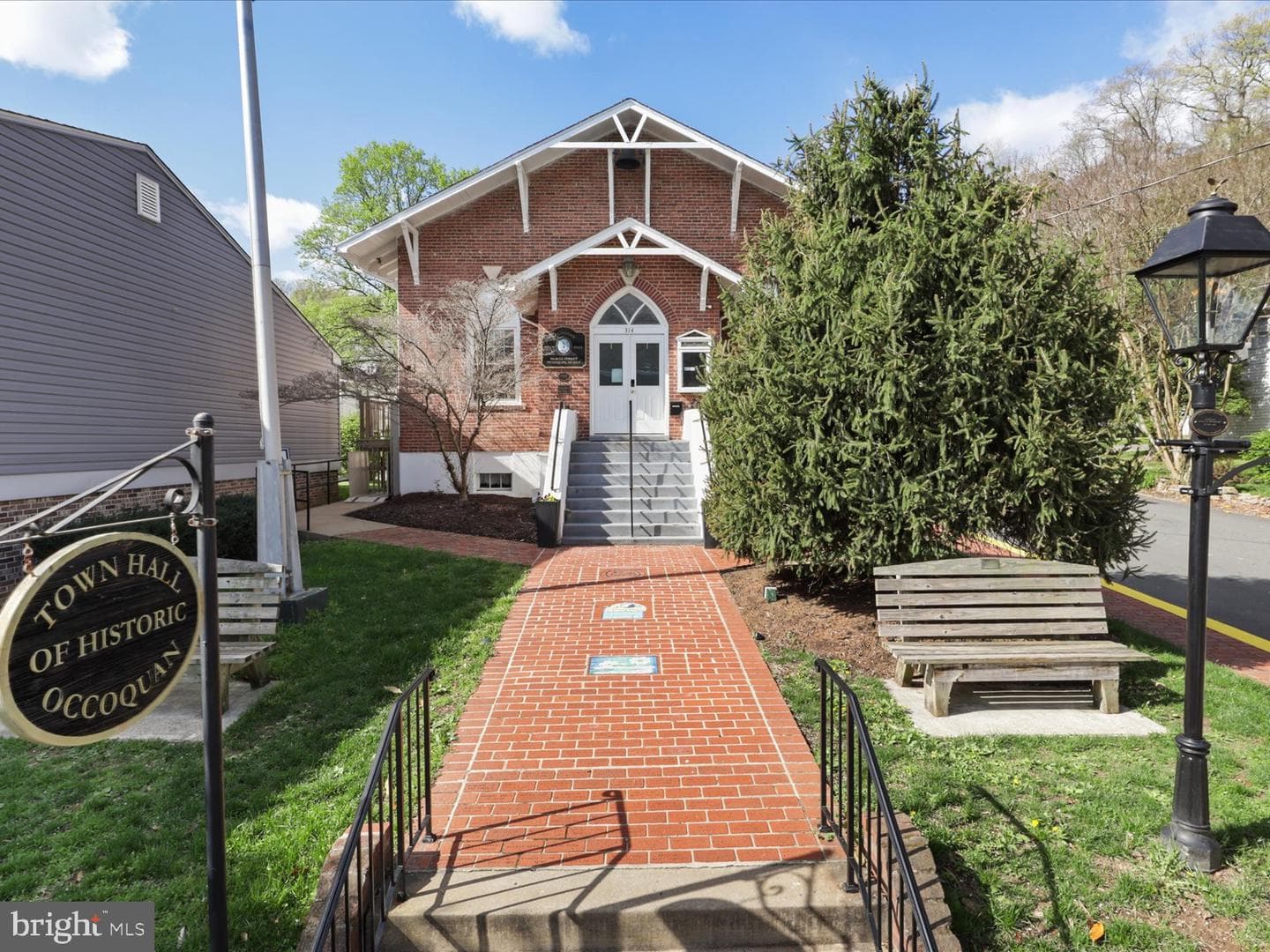16106 Benedict Court photo 44