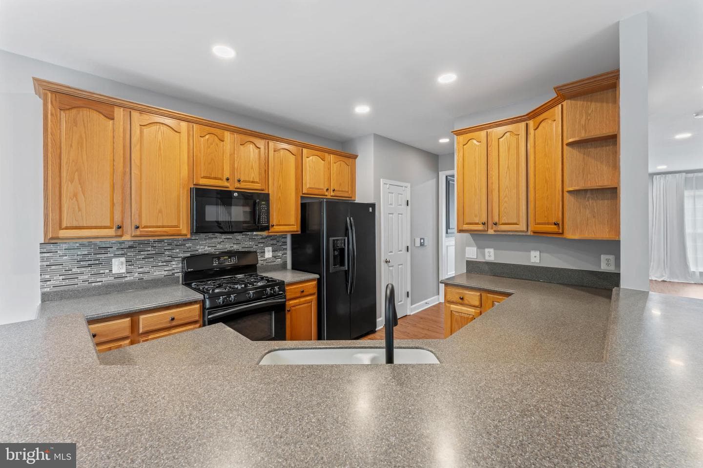 14501 Crossfield Way photo 12