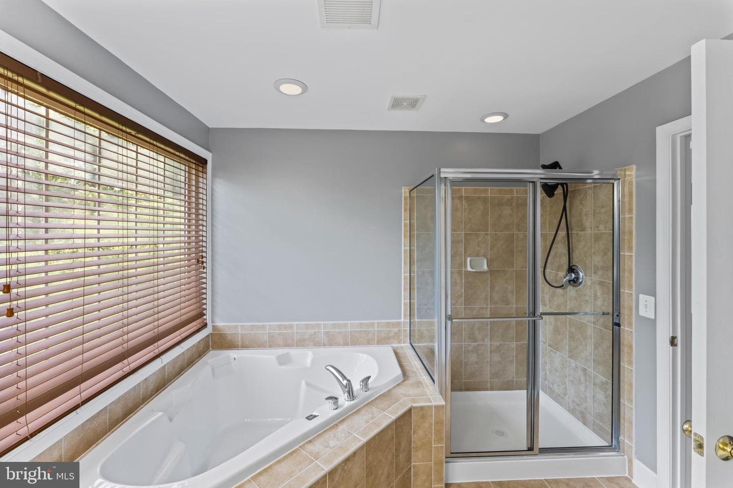 14501 Crossfield Way photo 21