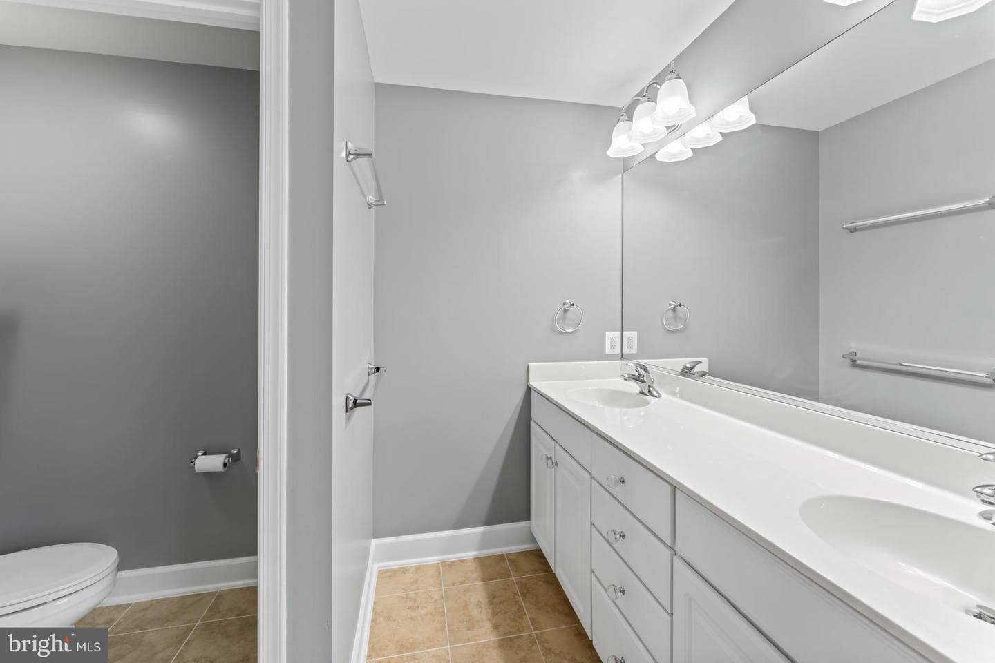 14501 Crossfield Way photo 23