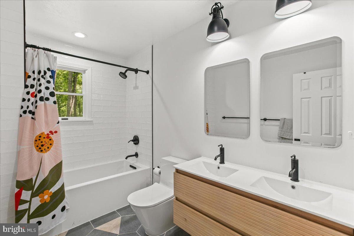14540 Idlebrook Court photo 40