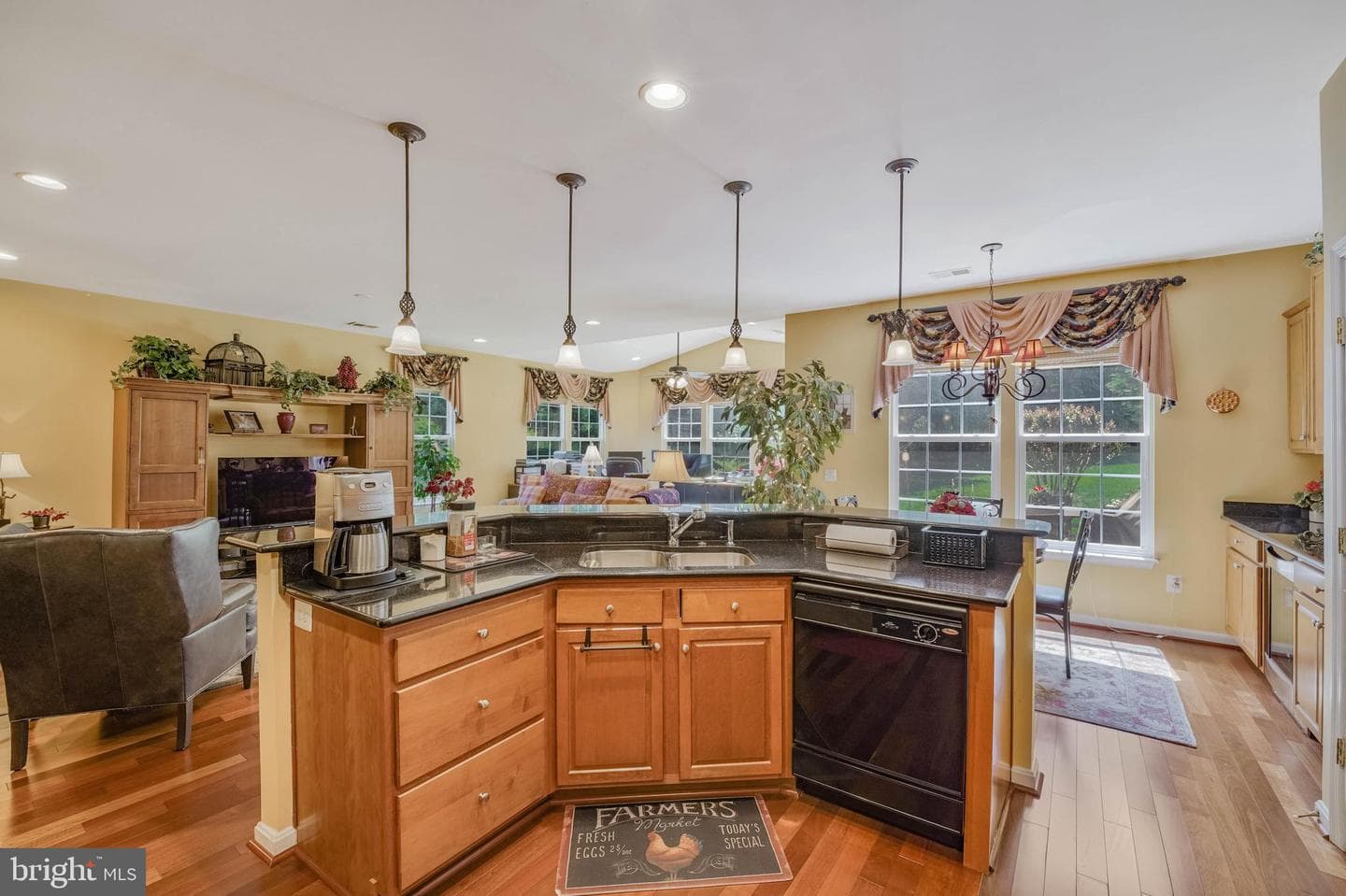 17253 Four Seasons Drive photo 31