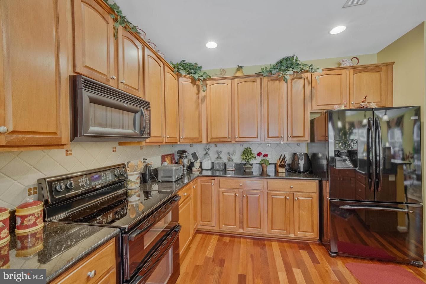 17253 Four Seasons Drive photo 33
