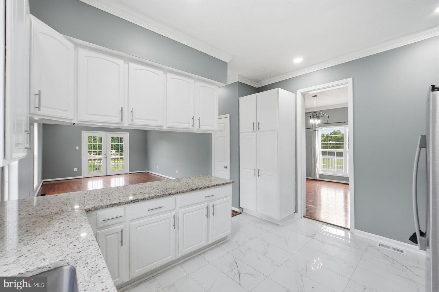 15001 Fleetwood Drive photo 15