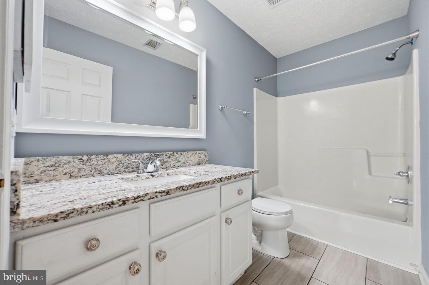 15001 Fleetwood Drive photo 31