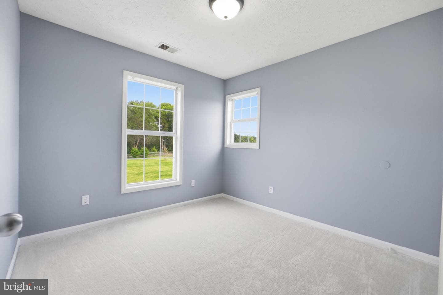 15001 Fleetwood Drive photo 33