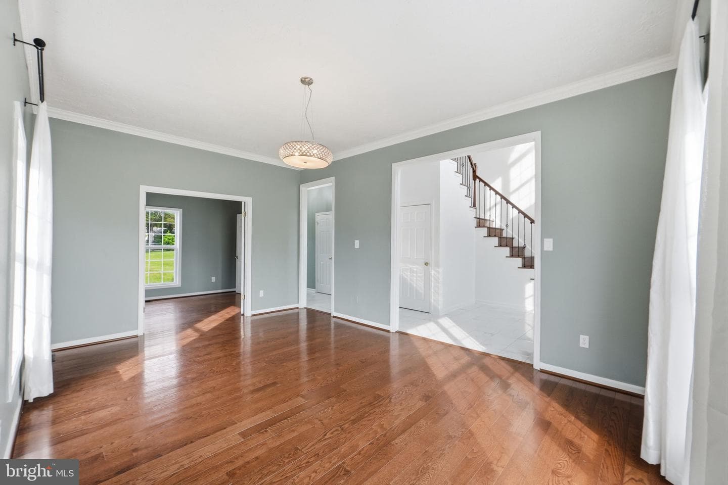 15001 Fleetwood Drive photo 8