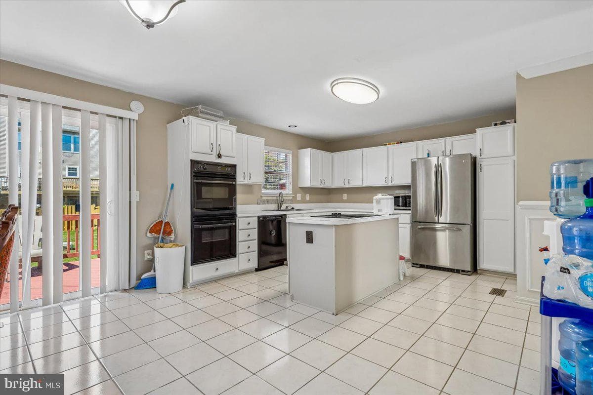 9077 Slate Stone Loop, Bristow