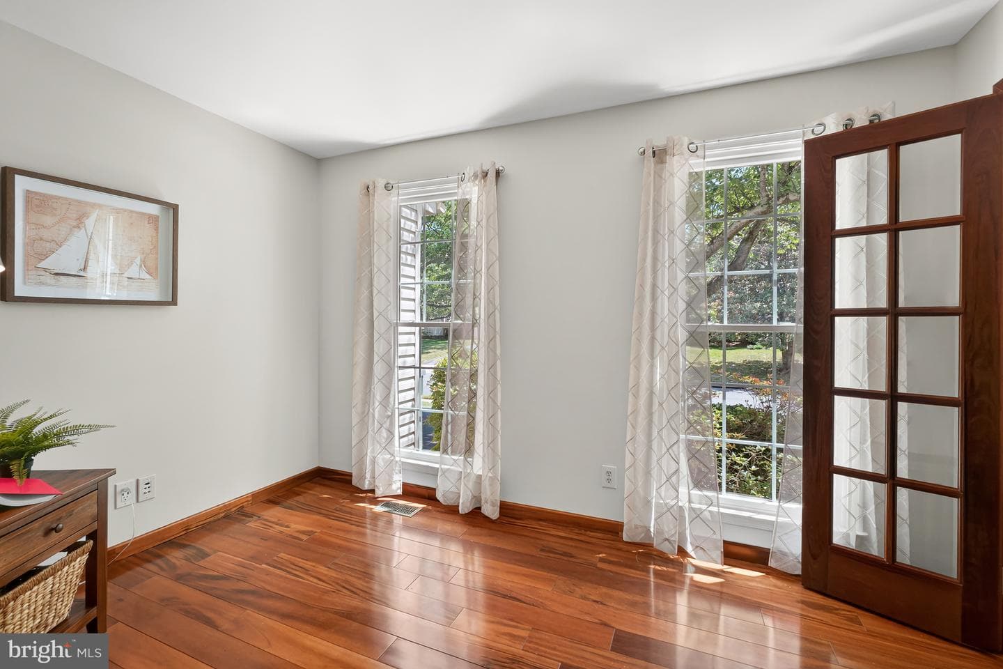8176 Lone Oak Court photo 6