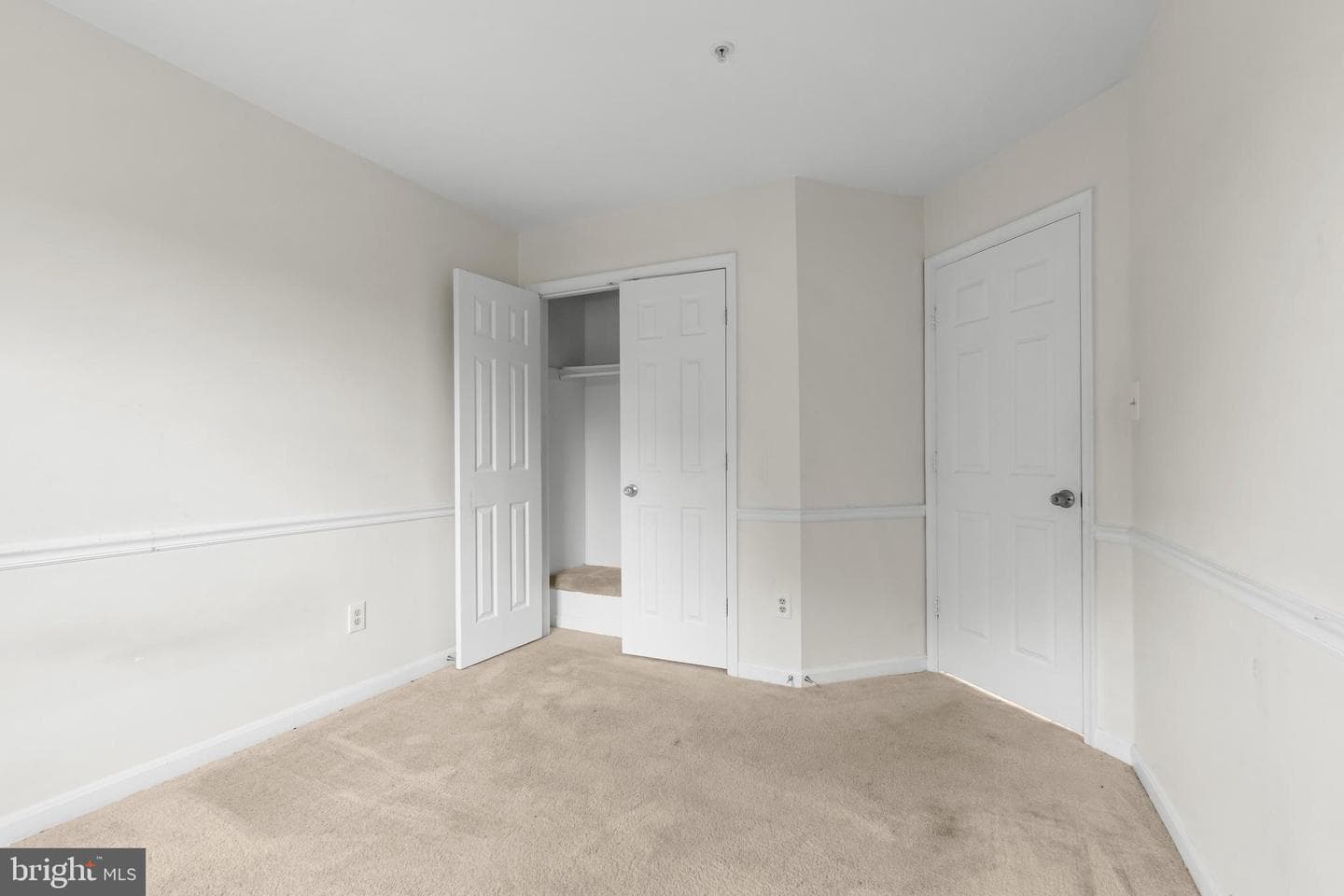 8005 Coachcrest Court photo 19