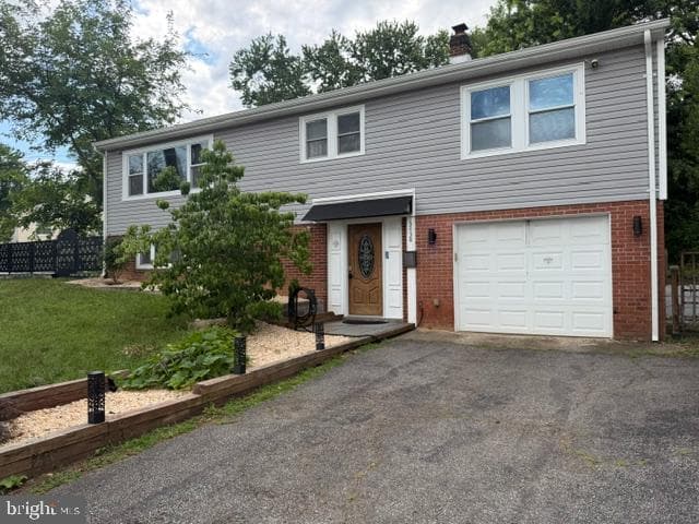 13438 Greenacre Drive, Woodbridge