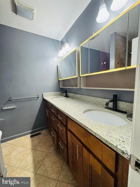 13438 Greenacre Drive photo 4