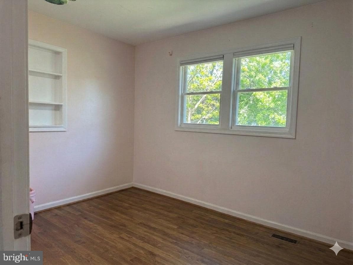 13438 Greenacre Drive photo 7
