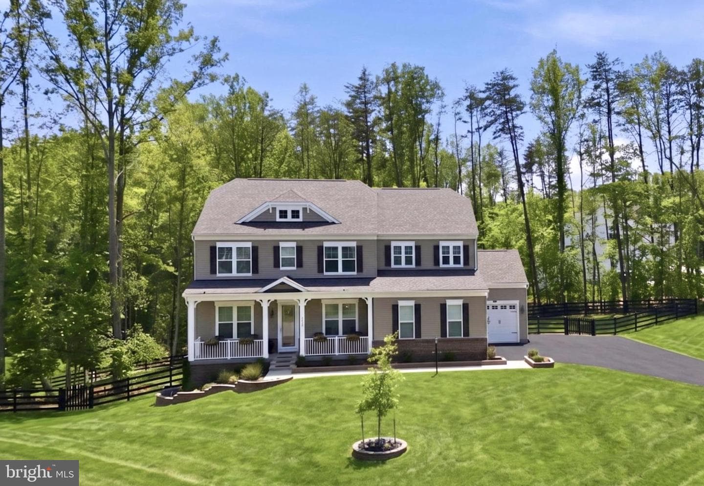 8678 Sycamore Springs Way, Manassas