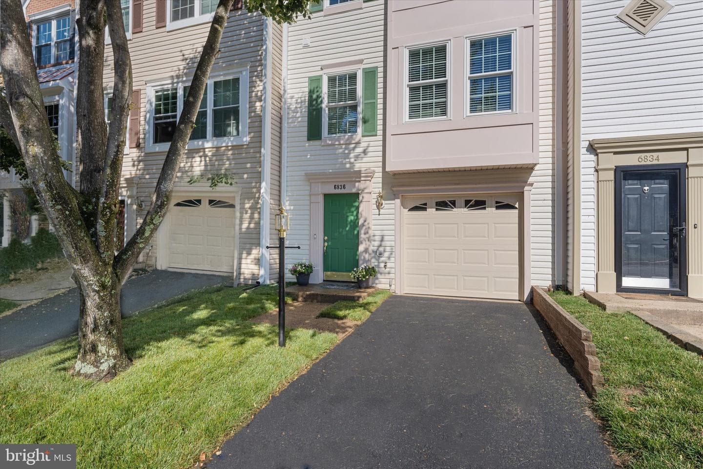 6836 General Lafayette Way photo 2