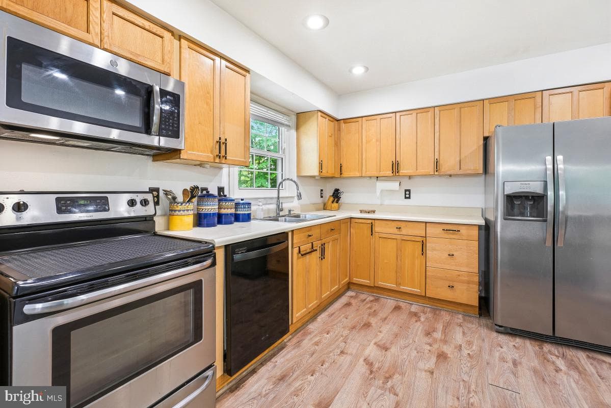 16208 Cypress Court photo 11