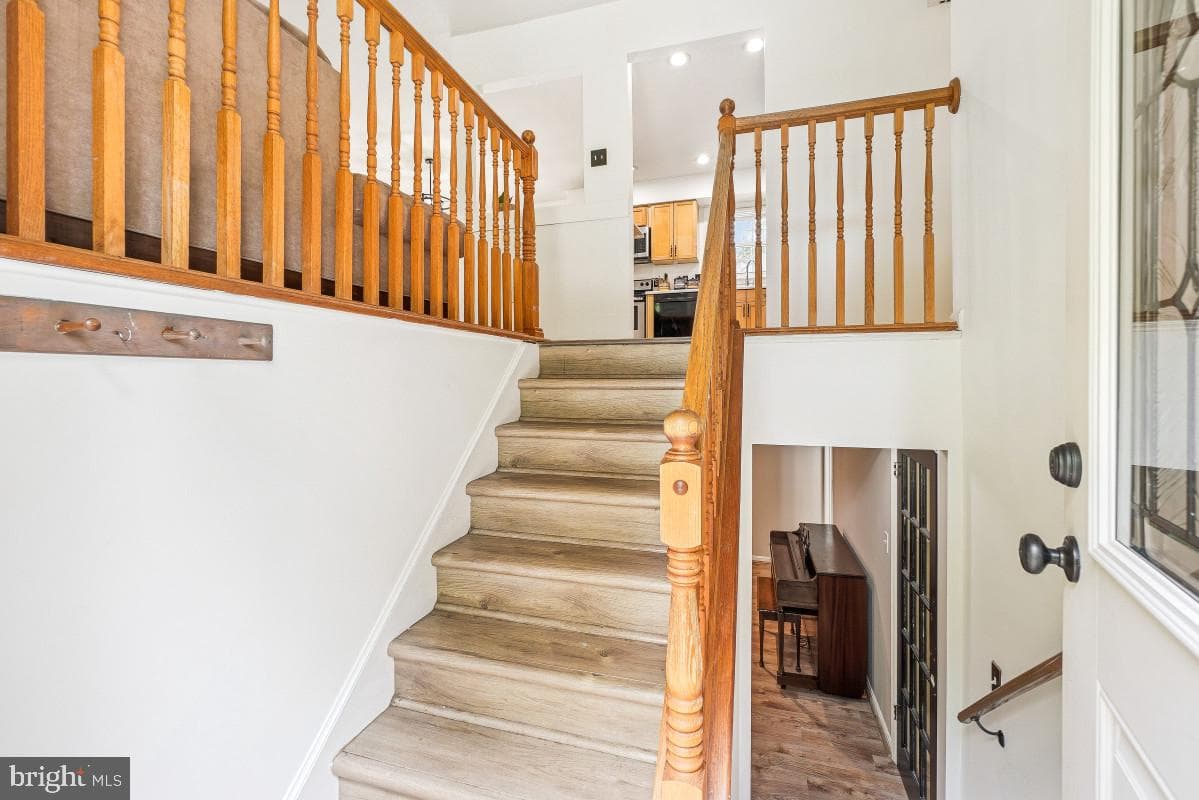 16208 Cypress Court photo 5