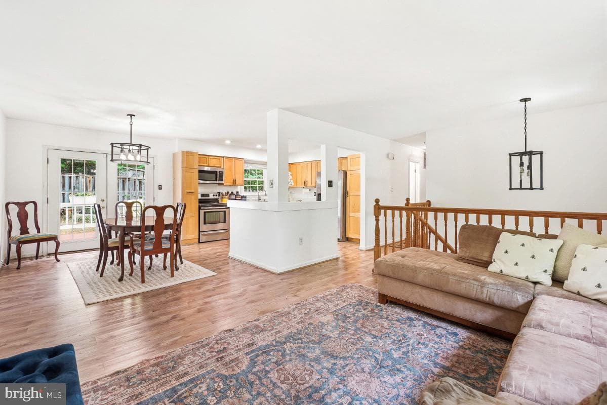 16208 Cypress Court photo 7
