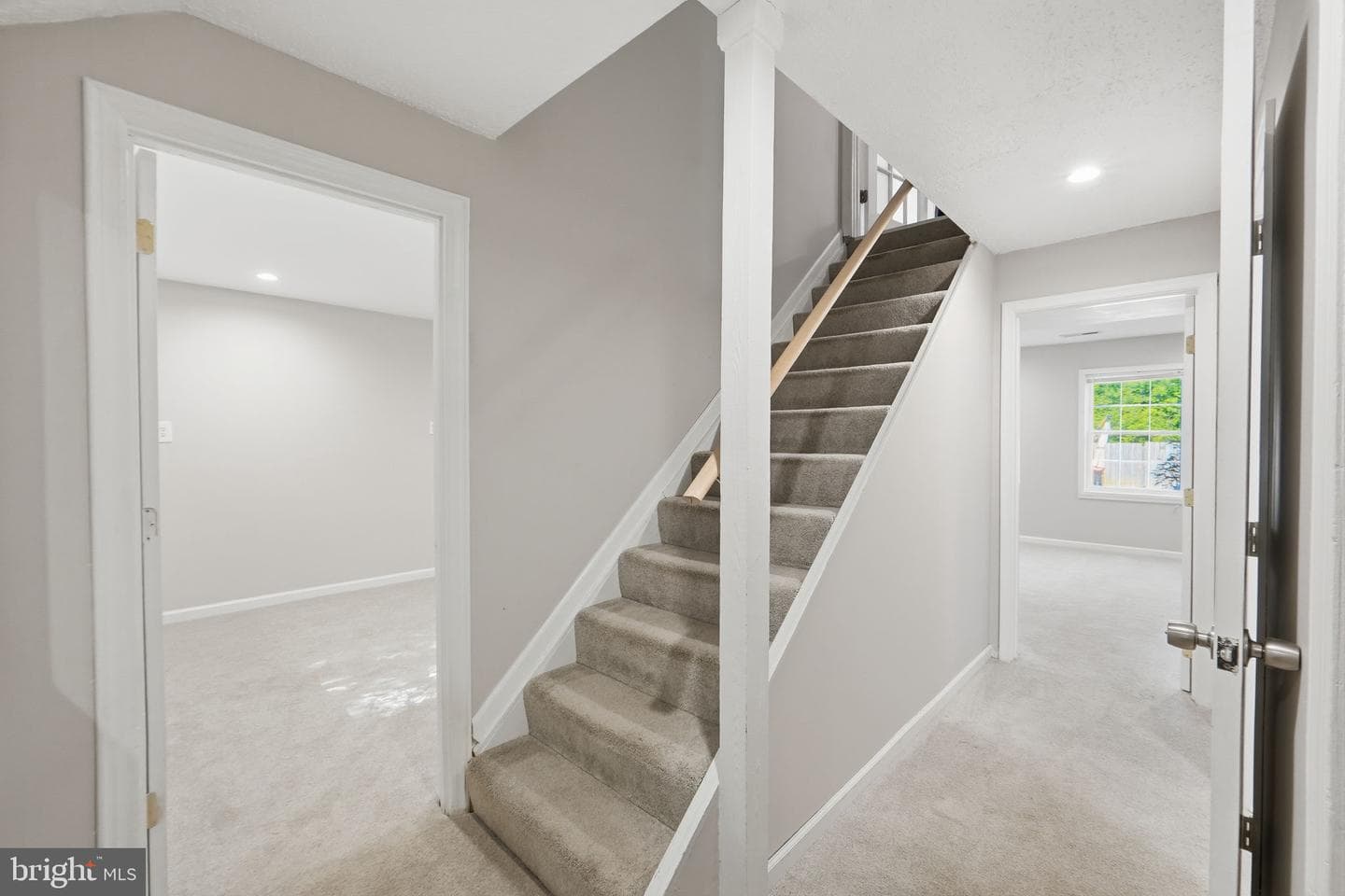 7402 Colton Lane photo 24