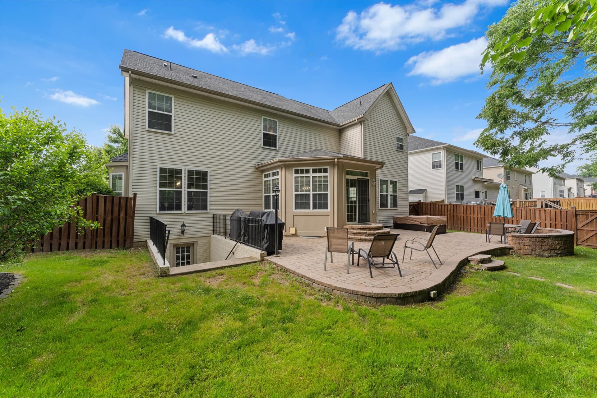 5439 Bantry Court, Woodbridge
