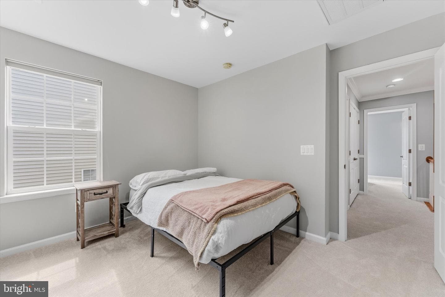 5439 Bantry Court photo 31