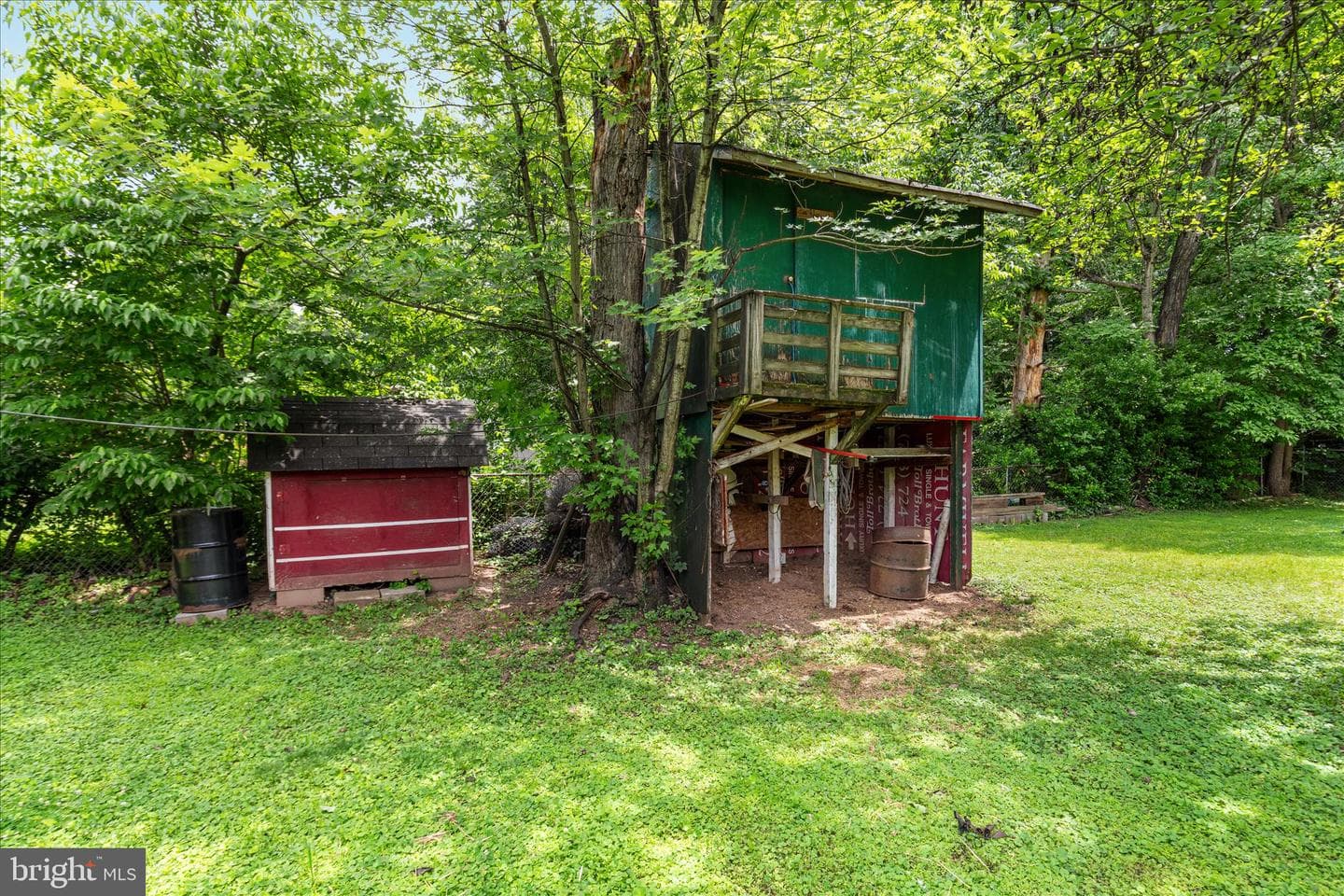 7817 Howard Street photo 47