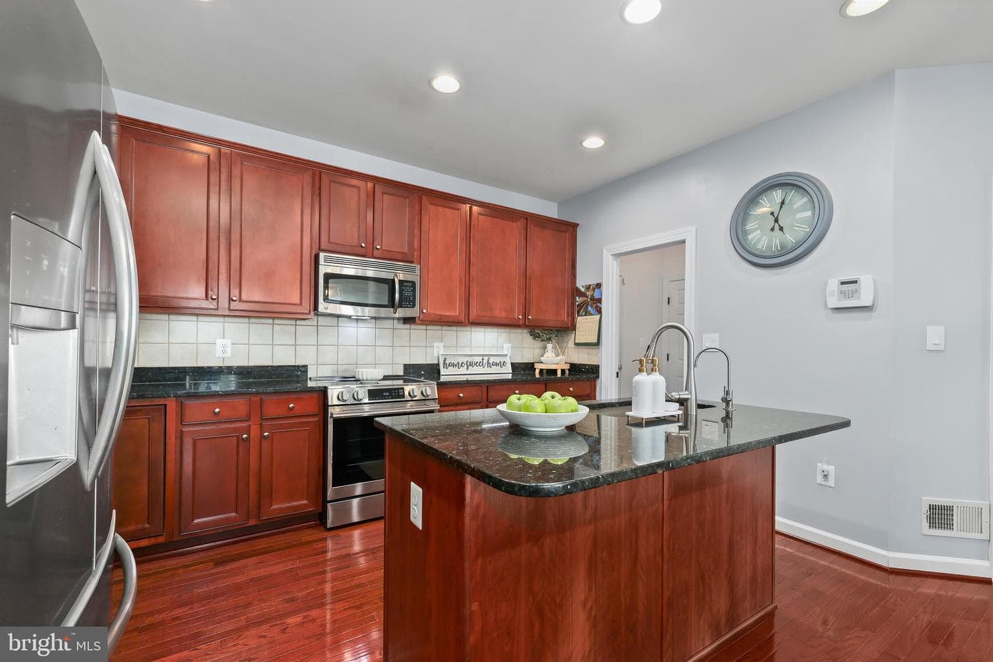 6176 Popes Creek Place photo 16