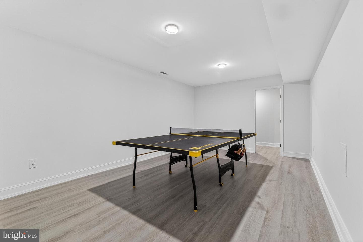 8020 Amsterdam Court photo 50