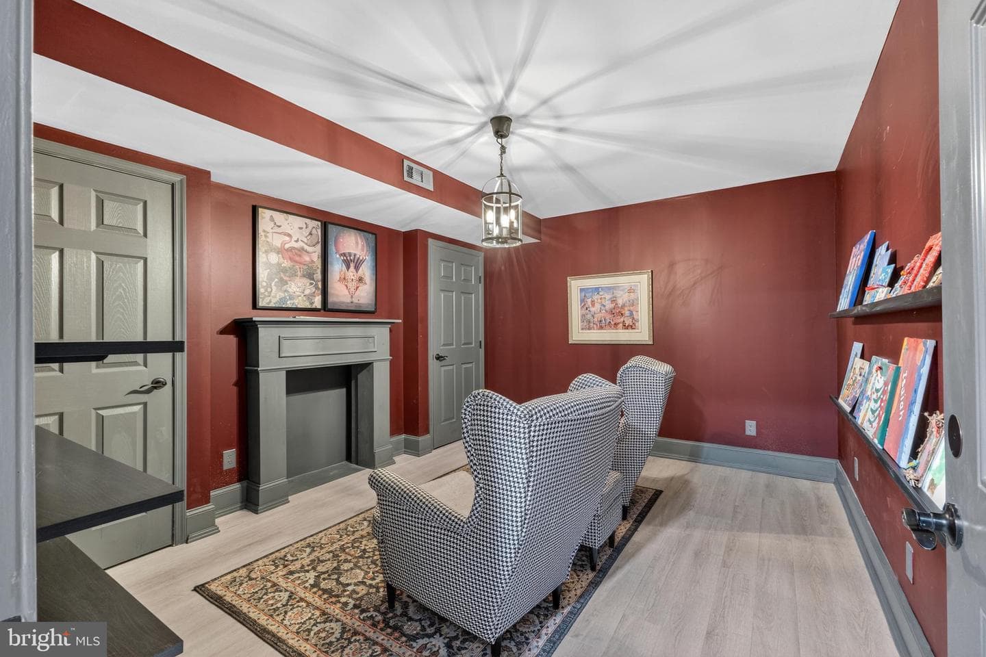 8020 Amsterdam Court photo 59