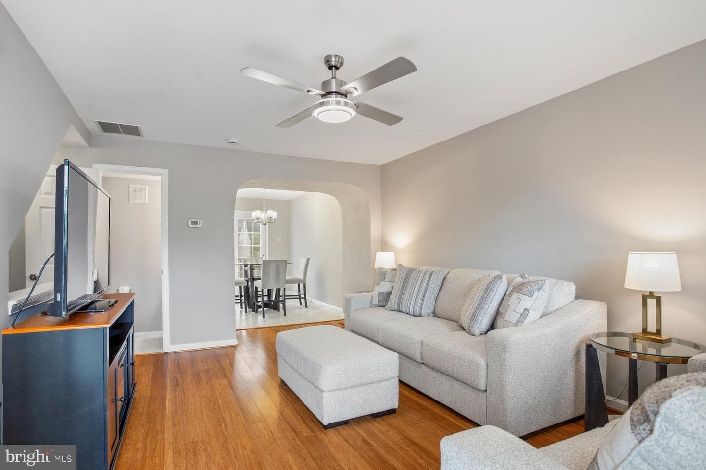 1736 Tiger Lily Circle photo 4