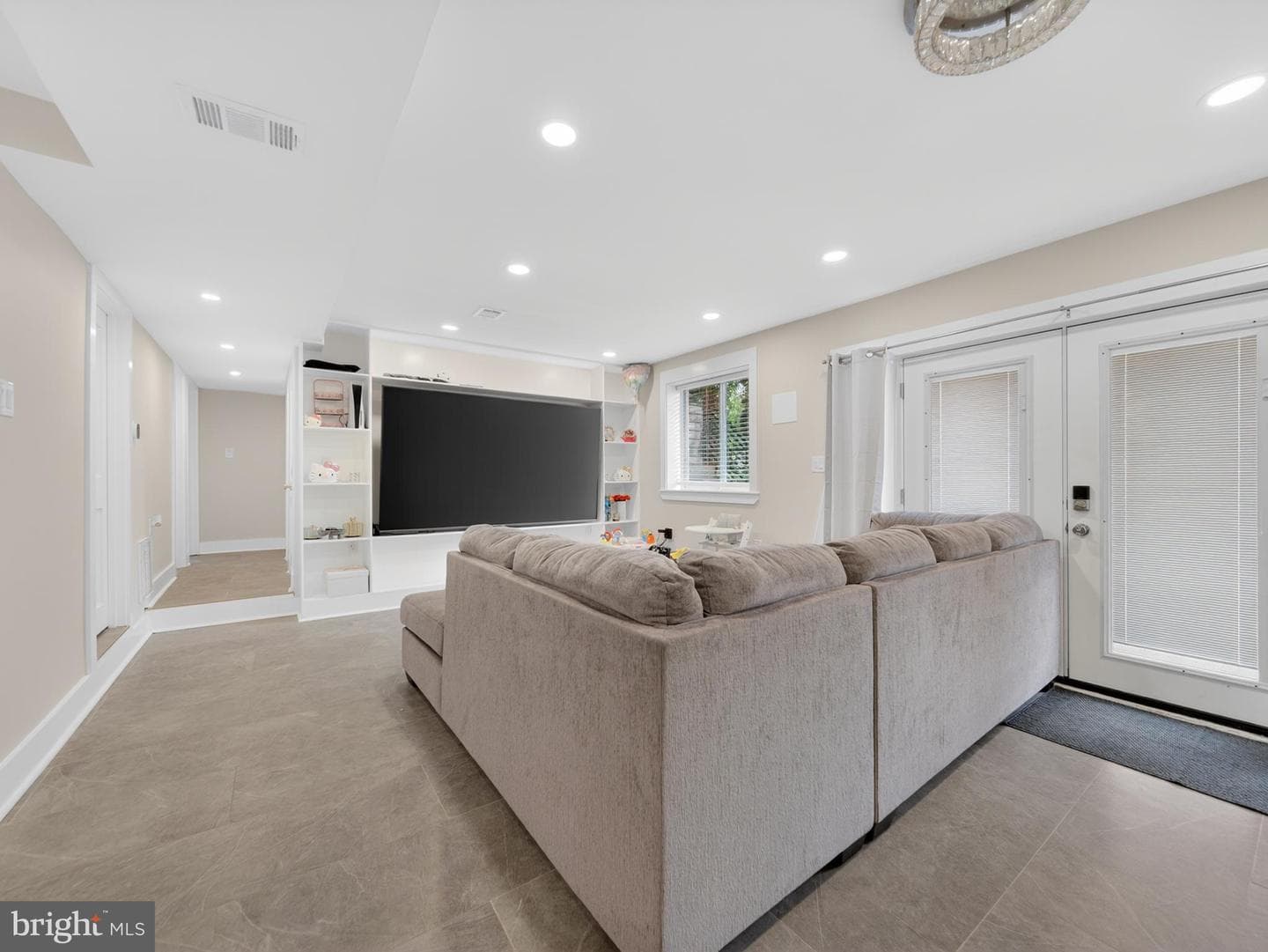 13427 Delaney Road photo 18